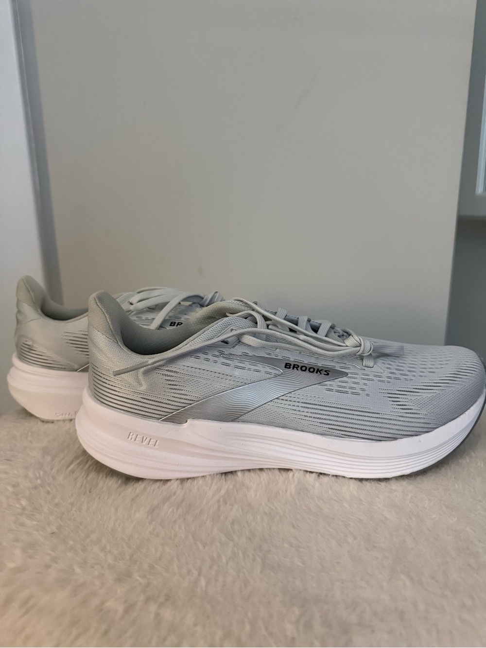 Brooks Light Gray and White Athletic Running Sneakers - Picture 2 of 11